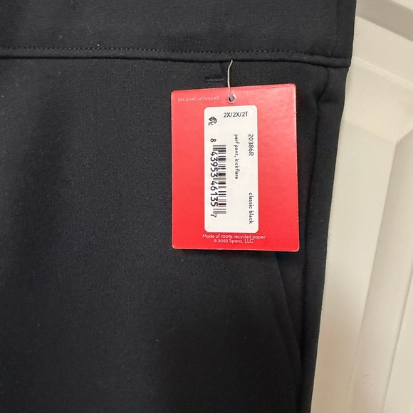 SPANX Classic Black Pants **new** - Picture 3 of 7